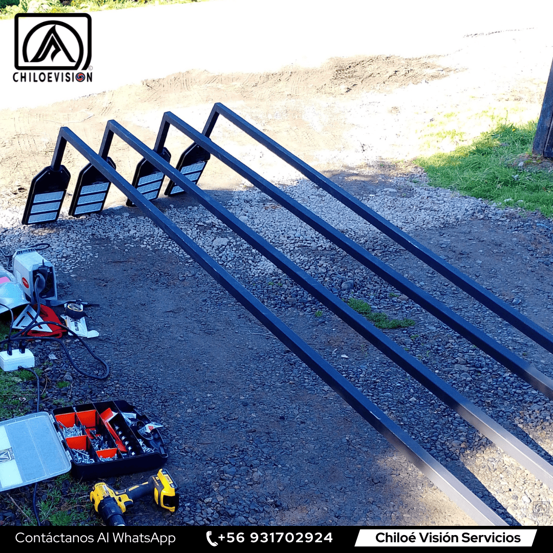 Instalación de Luces Solares de Exterior – Trabajo en Terreno Chiloe